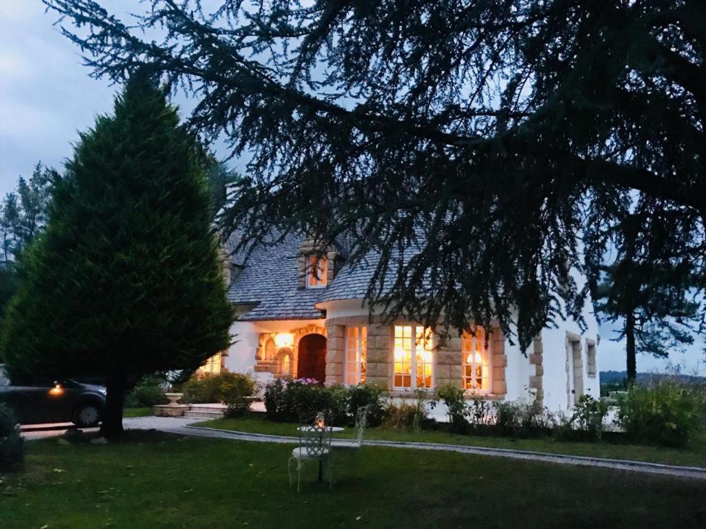 Crown Roads Bed and Breakfast Le Faouët Εξωτερικό φωτογραφία