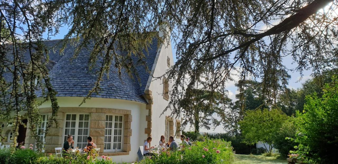 Crown Roads Bed and Breakfast Le Faouët Εξωτερικό φωτογραφία