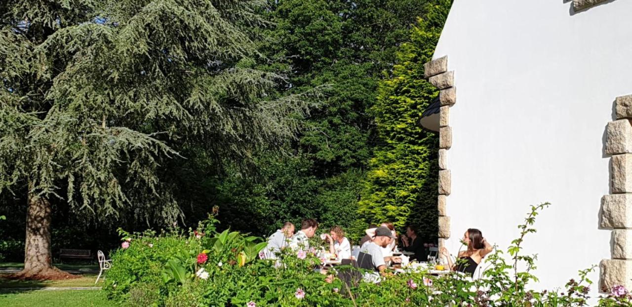 Crown Roads Bed and Breakfast Le Faouët Εξωτερικό φωτογραφία